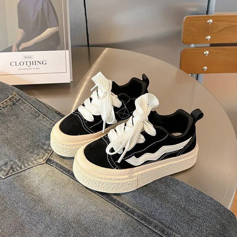 Funky Kinder Sneakers - Stijl en Comfort voor Avontuurlijke Voetjes